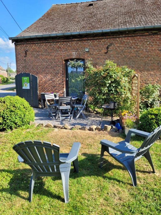 Studio Bienvenue Du Cote De Chez Nous Avec Jardin Privatif Wignehies Exterior foto