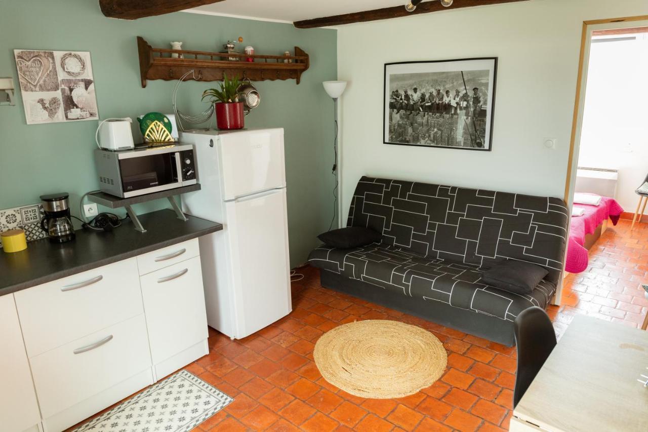 Studio Bienvenue Du Cote De Chez Nous Avec Jardin Privatif Wignehies Exterior foto