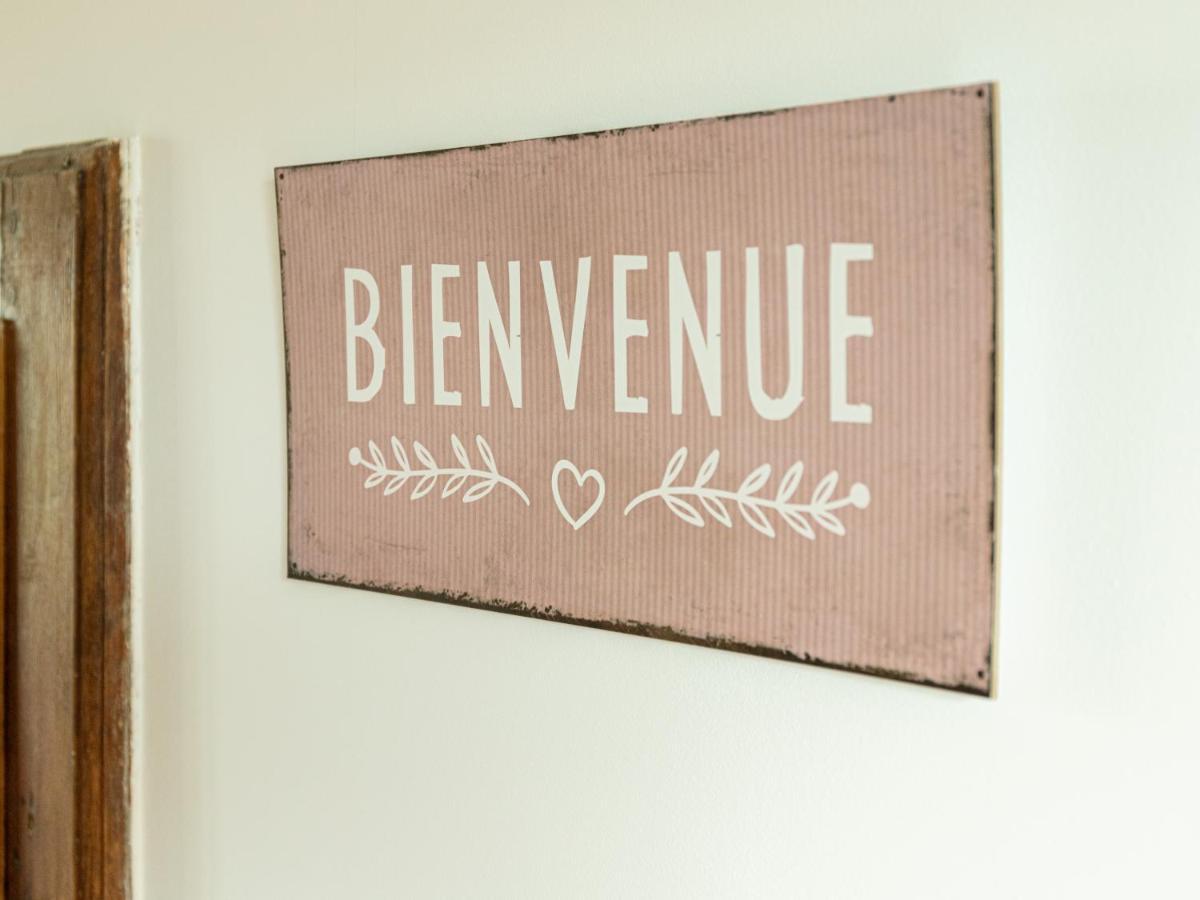 Studio Bienvenue Du Cote De Chez Nous Avec Jardin Privatif Wignehies Exterior foto